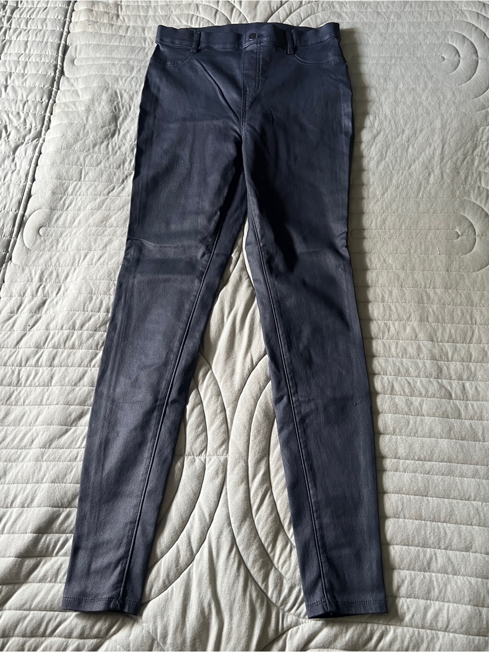 Time and Tru Navy Skinny Jeans with Stretch